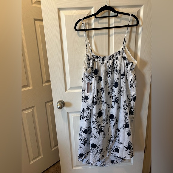 Joyspun 3X (22W-24W) Lace Detail Night Gown 100% Cotton NWT - Picture 4 of 4